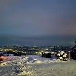 Panoramic View Cottage House - Private Wellness Retreat Хочко Погорье