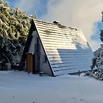 Panoramic View Cottage House - Private Wellness Retreat * Хочко Погорье