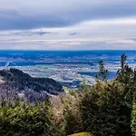 Дом отдыха Panoramic View Cottage House - Private Wellness Retreat Хочко Погорье