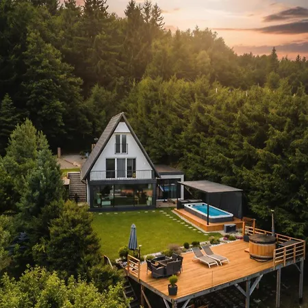 Ferienhaus Panoramic View Heated Pool, Swimspa & Sauna