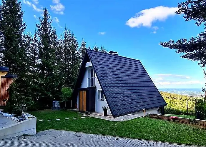 Panoramic View Heated Pool, Swimspa & Sauna Vakantiehuis Hočko Pohorje