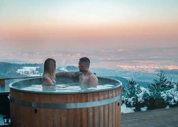 Panoramic View Heated Pool, Swimspa & Sauna בית נופש *