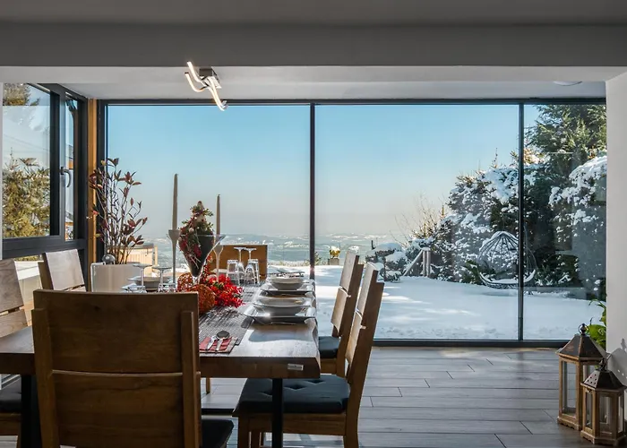 Panoramic View Heated Pool, Swimspa & Sauna בית נופש *